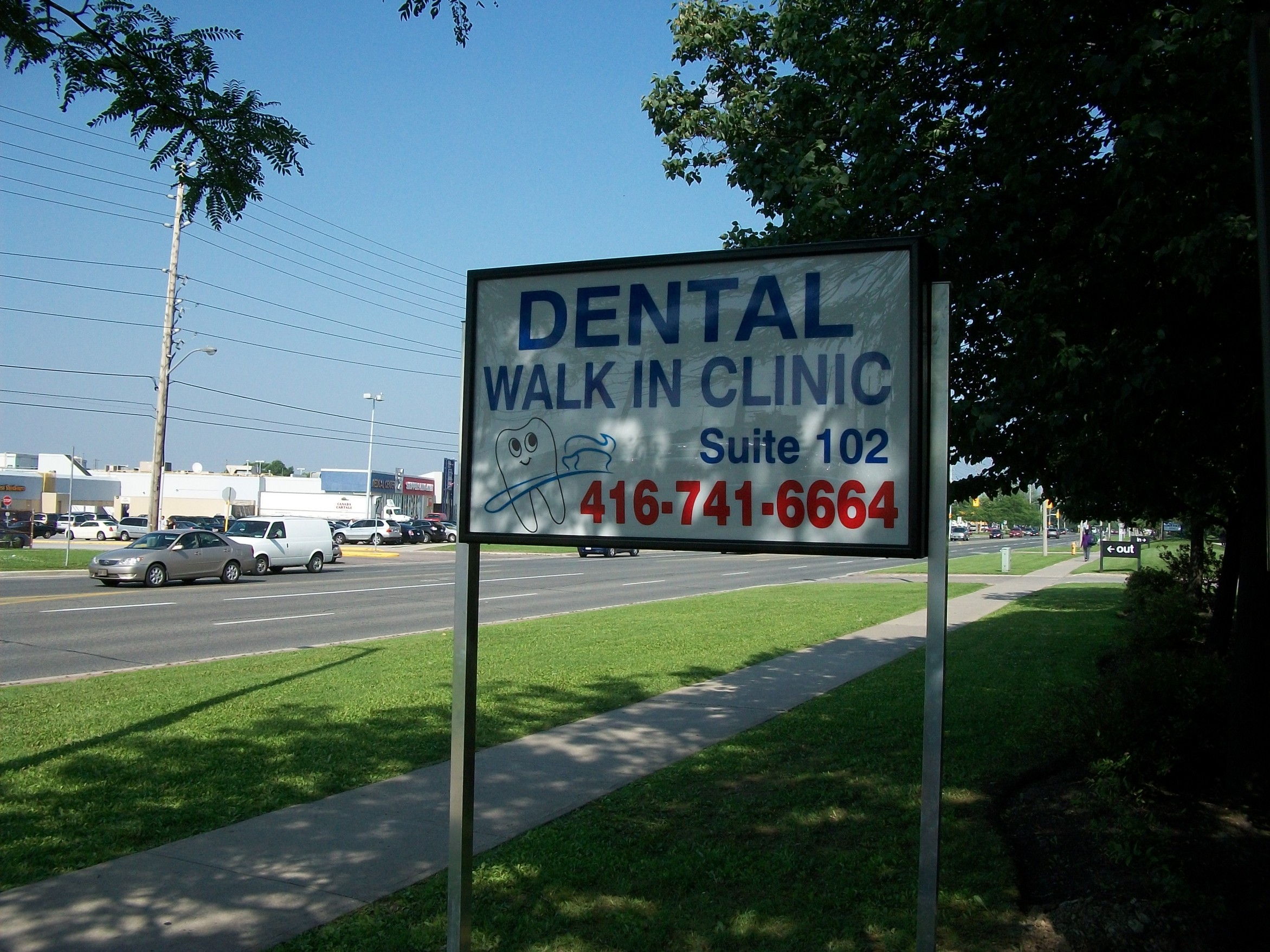 Dental Office Pylon Sign